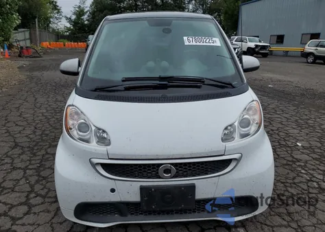 2015 Smart Fortwo Pure из США, поврежденный, VIN WMEEJ3BA7FK801193